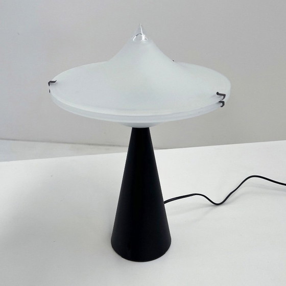 Image 1 of Schwarze Alien-Tischleuchte von Cesaro L. für Tre Ci Luce, 1980er Jahre