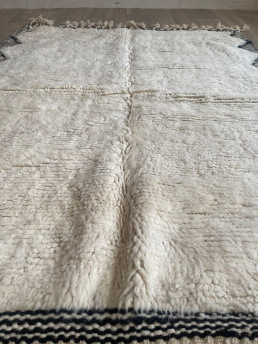 Tappeto marocchino in lana naturale, 250 cm x 150 cm