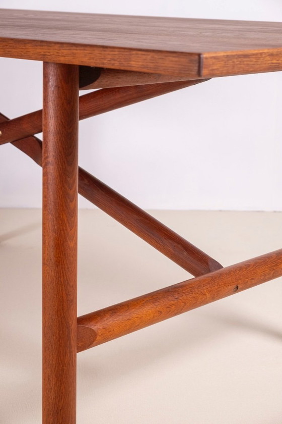 Image 1 of Dining Table in Oak by Danish Cabinetmaker, 1960s Denmark