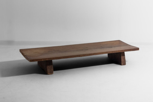 Antiker niedriger Couchtisch