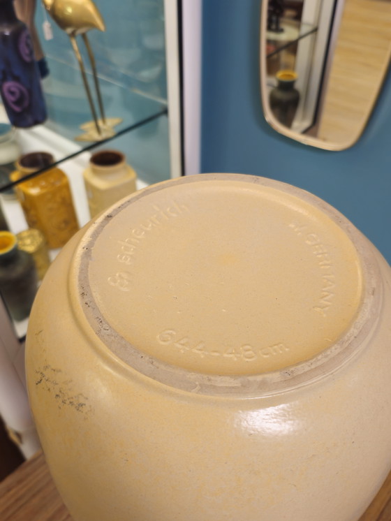 Image 1 of Vaso da pavimento vintage della Germania Ovest, vaso a forma di orecchio, beige