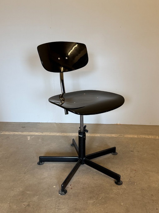Vintage Scandinavische Bureaustoel In KEVI Stijl - Jaren 70 – bureaustoelen, Metal, Wood (photo 2 of 9)