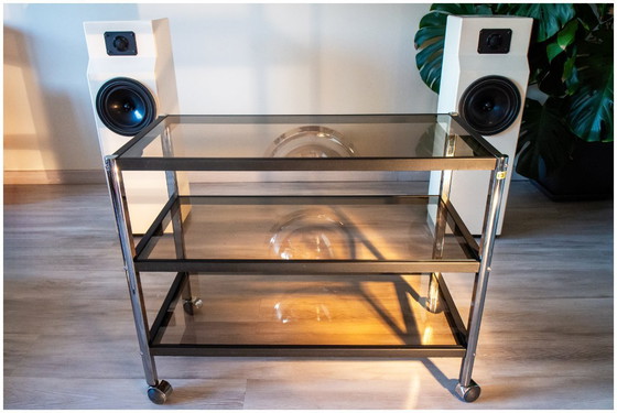 Image 1 of Consolle ERARD (Francia), tavolino laterale in metallo nero e vetro fumé, 1980