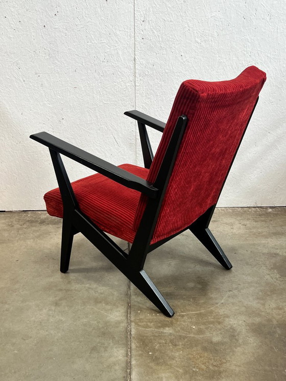 Poltrona vintage, nera e rossa, anni '50, Paesi Bassi – Poltrone, Wood (photo 4 of 11)