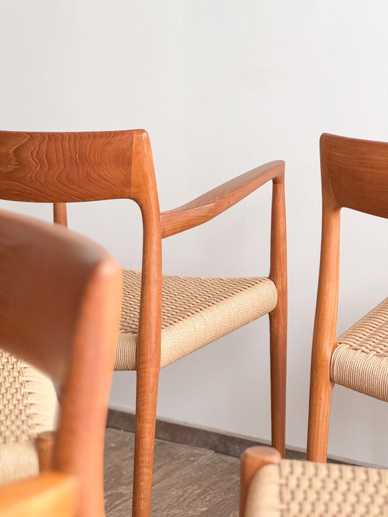 Image 1 of Mid Century Deense Teakhouten Eetkamerstoelen #57 & 77 door Niels O. Møller, J. L. Moller, Set van 10