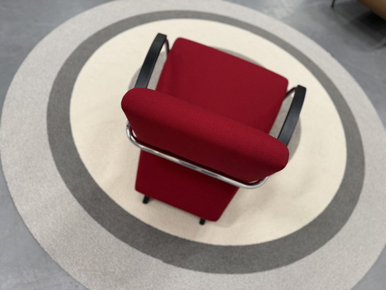 Image 1 of Gelderland Lotus 5470 Armchair Vidar red fabric