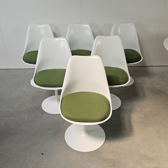 Image 1 of Ensemble de salle à manger Knoll Eero Saarinen restauré