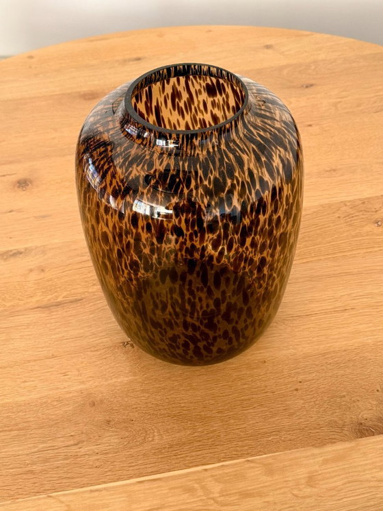 Image 1 of Table de salle à manger ronde en chêne avec piètement en matrice