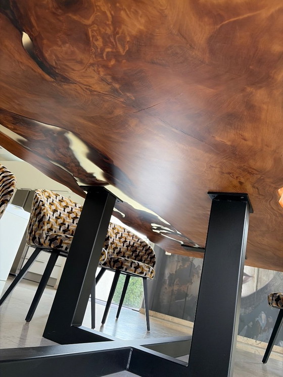 Kauri tafel van unieke origine!! Op stalen voet ! Ook met stoelen te koop – Dining tables, Wood, Polyester (photo 5 of 5)