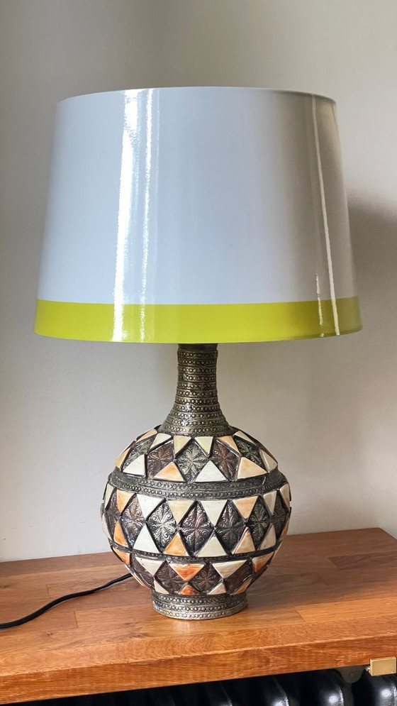 Image 1 of Vintage handgemaakte lamp, aardewerk en verzilverd metaal