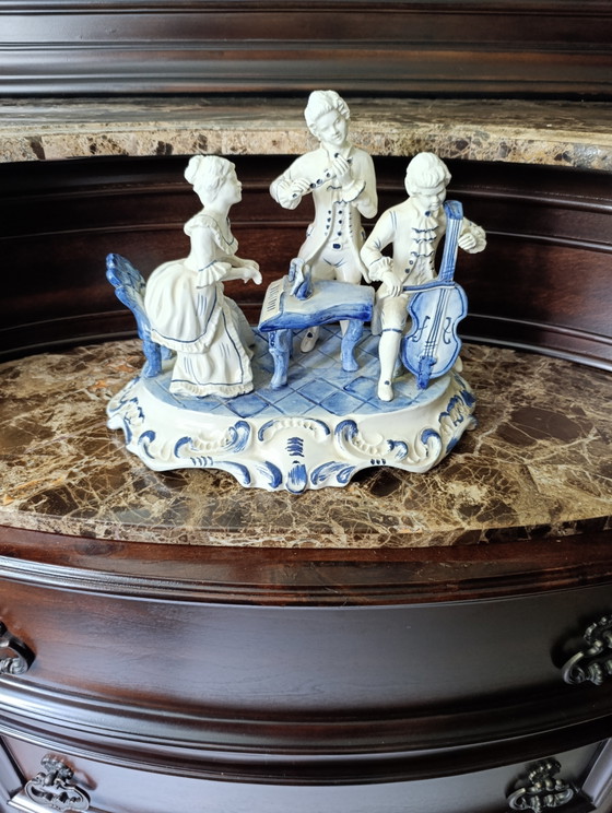 Large Capodimonte Porcelain Figurine Group – Sculpture (photo 11 of 11)