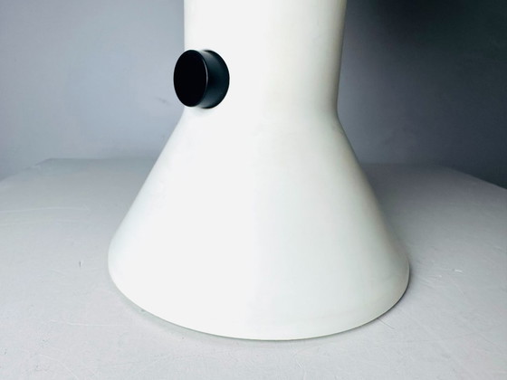 Model 685 ‘Elmetto’ table lamp by Elio Martinelli for Martinelli Luce, Italy, 1976 – Metal (photo 8 of 9)