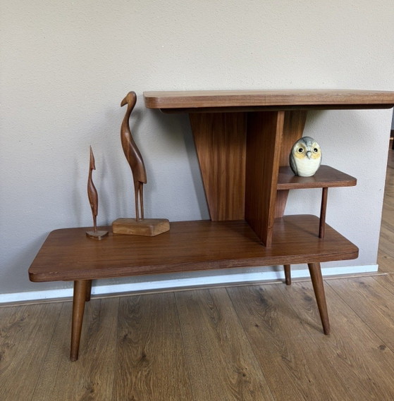 Image 1 of Vintage platenspelertafeltje, plantentafel, bijzettafel, kastje sixties