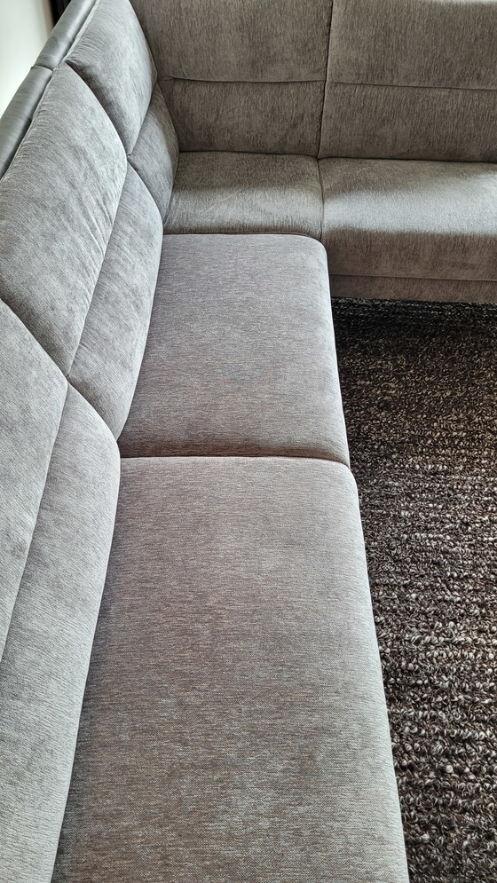 Image 1 of Prominentes Ecksofa in Duo Edition Leder/Stoff