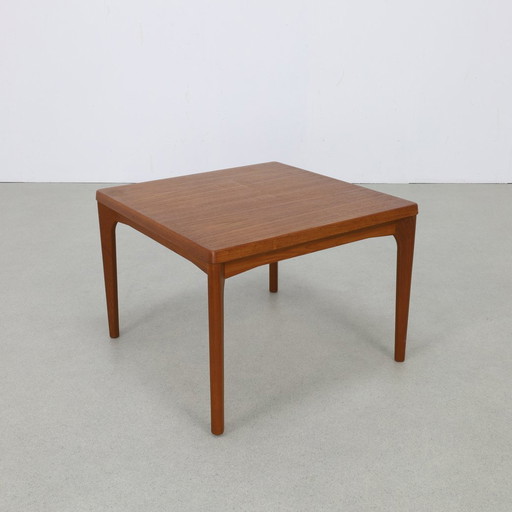 Table basse danoise vintage en teck Henning Kjaernulf, 1960S