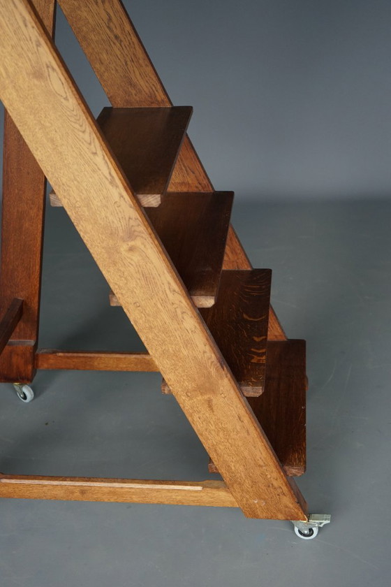 Scaletta da biblioteca vintage in rovere del XX secolo – Oggetti decorativi, Wood (photo 9 of 17)