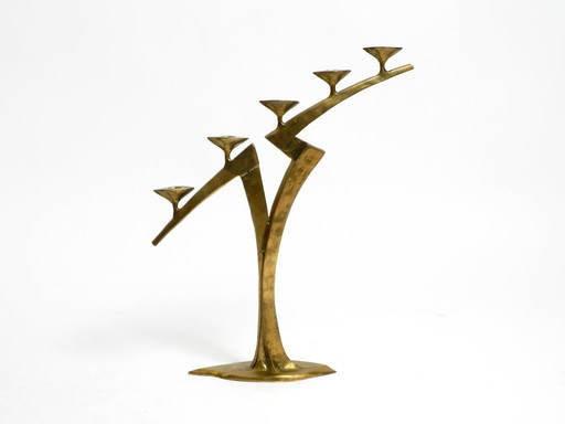 Großer außergewöhnlicher Mid Century Modern-Kerzenhalter aus Messing in brutalistischem Design