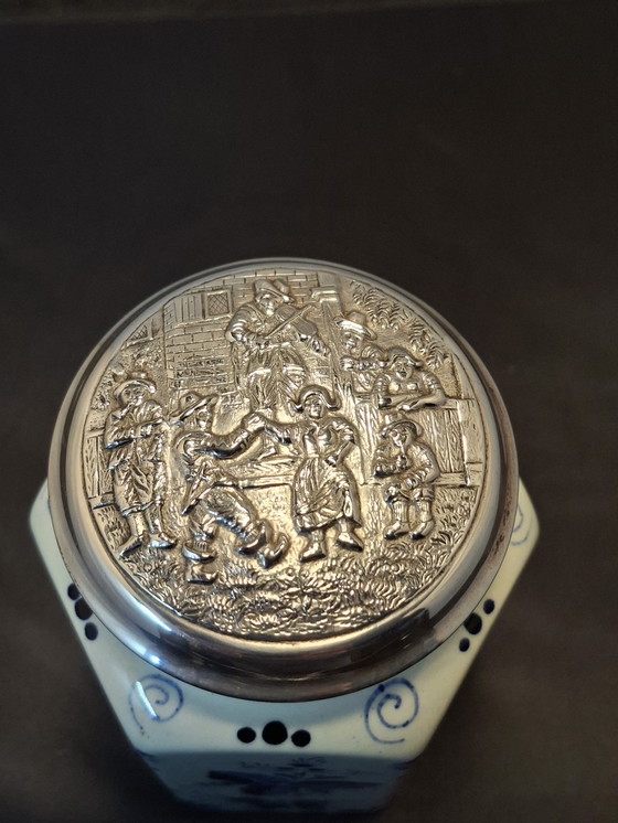 Image 1 of Vintage Delfts stijl potje met zilveren deksel
