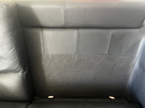 Image 1 of Divano in pelle a 2 posti e mezzo