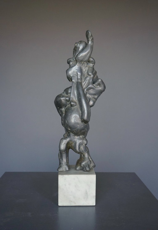 Groot abstract beeldhouwwerk, jaren 1960, lood op een marmeren sokkel. – beeldhouwkunst, Marble, Metal (photo 2 of 10)