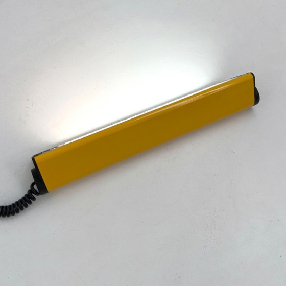 Image 1 of Yellow Corner Neon Light from Arcluce, 1990s
