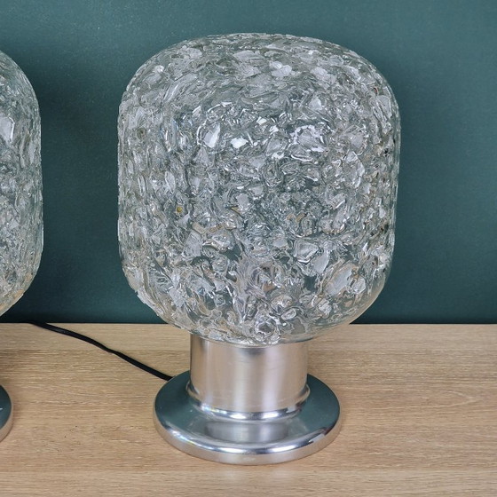 Image 1 of Set van 2 vintage tafellampen van Doria Leuchten. Glas en metaal. Retro / space age. Duitsland 1960 / 1970.