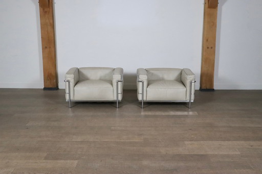 Cassina Lc3 Sessel von Le Corbusier in Creme Leder, Italien 1980S