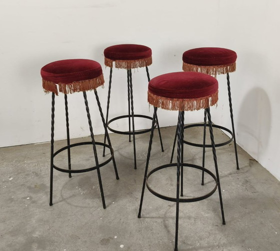 Tabourets de bar des années 70 – Other (photo 5 of 5)