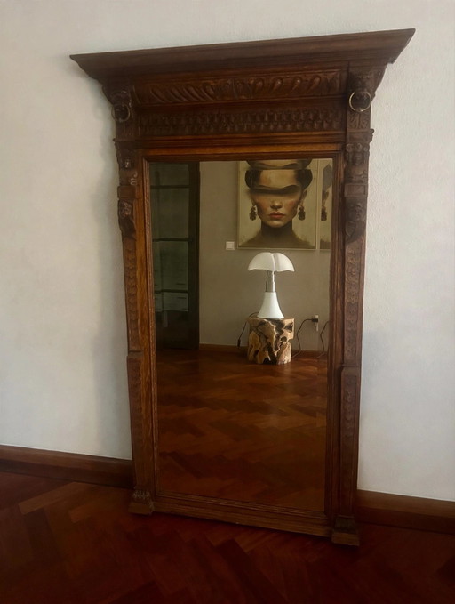Miroir de Malines ancien à crête - Chêne massif orné de têtes de lion et de verre facetté - 155 x 75 cm, vers 1890 – spiegels