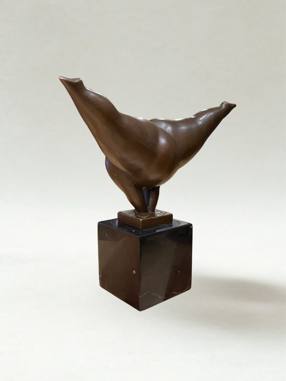 Image 1 of Modernist bronze sculpture – Stylized female figure in balance – Signed Milo