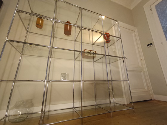 Image 1 of Vetrina vintage Poul Cadovius, vetro e cromo