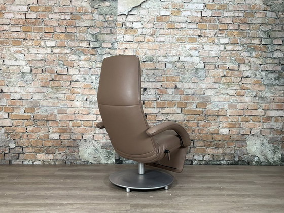 Jori Yoga – Poltrone, Leather, Metal (photo 7 of 18)