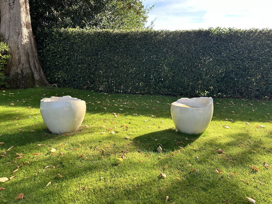 Image 1 of Sitzende Skulpturen von Inez de Heer Kloots