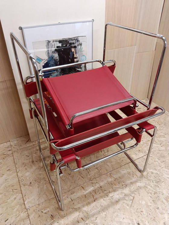 Image 1 of KNOLL Studio Set van 2 WASSILY B3 fauteuils (NIEUW) in rood leer