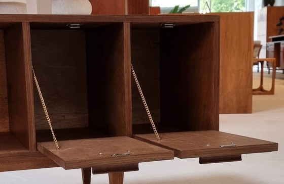 Image 1 of Lowboard Silund