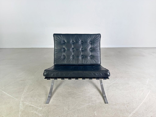Original Knoll International Barcelona chair Mies van der Rohe II