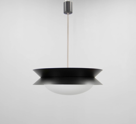 Image 1 of Lámpara de araña OVNI de la era espacial de Napako, década de 1960, restaurada