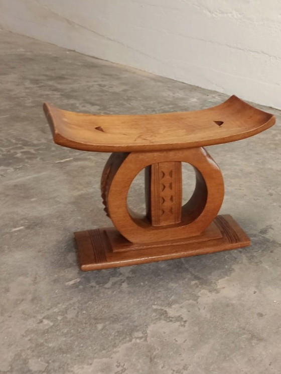 Image 1 of Sgabello Ashanti vintage, africano