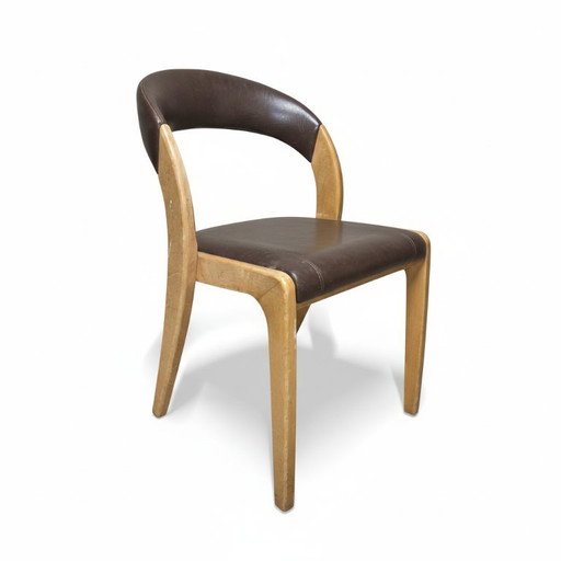 Sedia da pranzo vintage con schienale curvo, legno e similpelle, Cecoslovacchia, anni '70