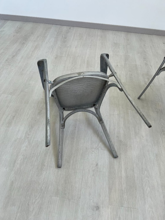 Image 1 of Aluminiumstühle - Avec-Plakette « Gaston Viort - Salon de Provence »