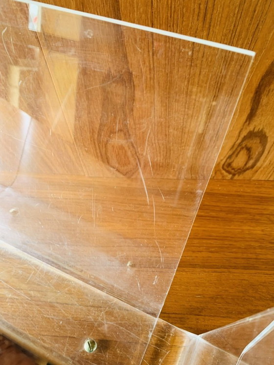 Image 1 of Zeitschriftenständer aus Plexiglas und Messing, 1970er Jahre