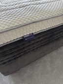 Luxury Swiss Sense Boxspring Vanquish 180x210 + Matratze & Topper (inkl. Hockers) Wildleder