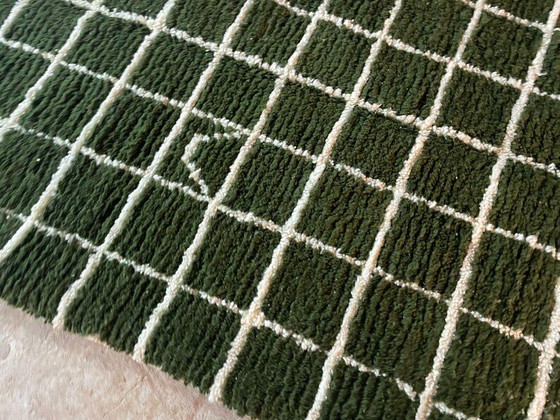 Alfombra verde de 250 cm x 150 cm. – Wool (photo 5 of 10)