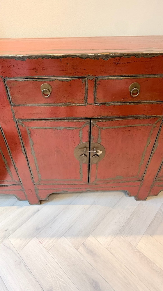 Credenza cinese antica Oriëntique – 234 cm – Rossa – Credenze, Legno, Ottone (photo 6 of 14)