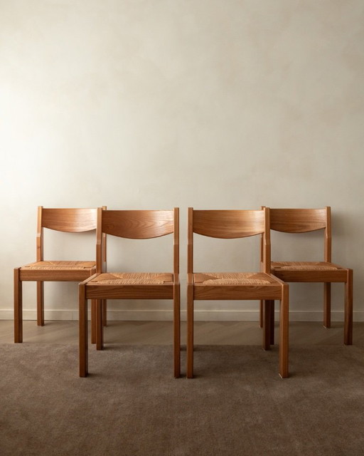 Mid-century eetkamerstoelen van iepenhout en riet van Maison Regain, jaren 70, set van 4