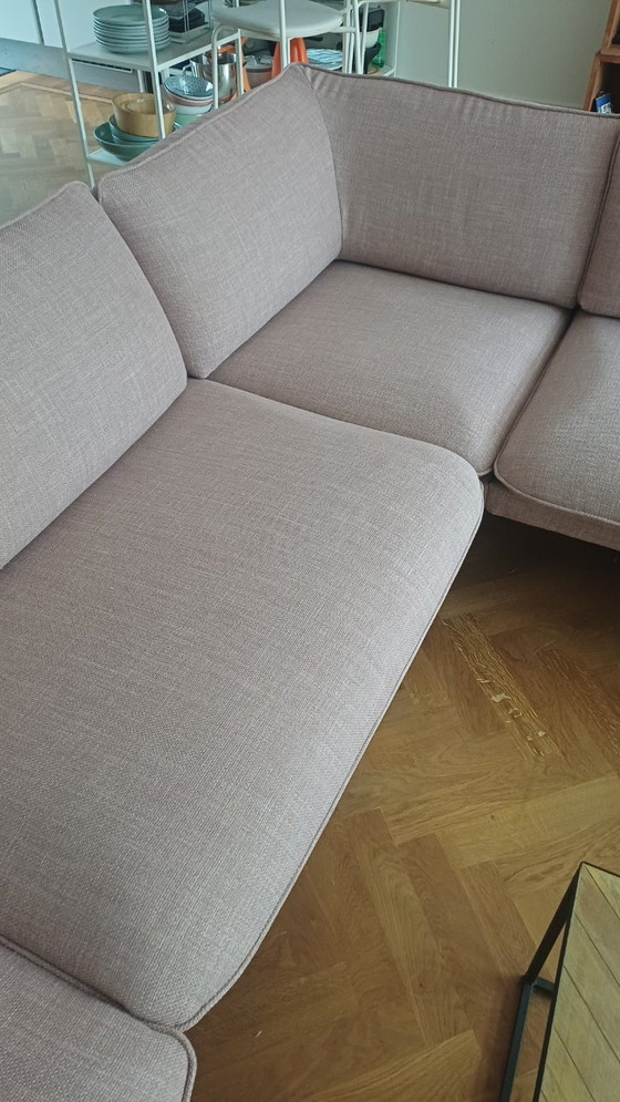 Image 1 of Sofá de diseño Sav&Okse, en forma de L con otomana