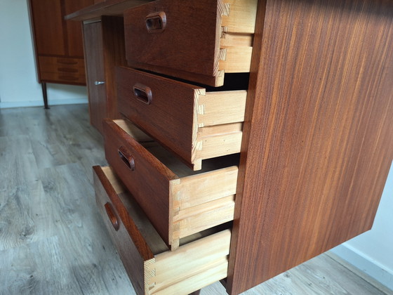 Image 1 of Schöner dänischer Schreibtisch