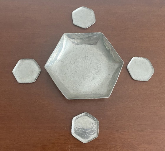 Image 1 of J.J. Davids Amsterdam - Juego de posavasos Art Déco de peltre plateado martillado a mano para licor o oporto