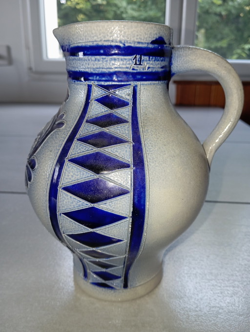 Traditional Stoneware Pitcher – tafelaccessoires, Ceramic