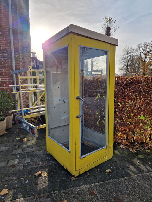 Boîte téléphonique d'origine